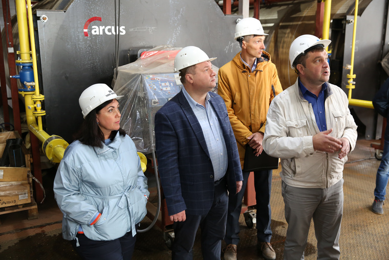 Проверить ход работ приехали региональные и городские чиновники