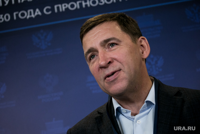 Семинар-совещание, пресс-подходы губернаторы. Москва, куйвашев евгений, портрет
