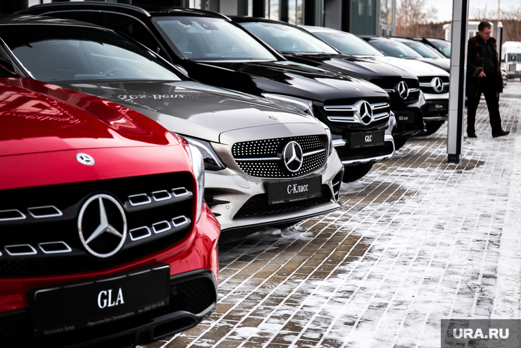 Салон «Мерседес-Бенц» в УралАвтоХаус. Екатеринбург, мерседес бенц, mercedes-benz