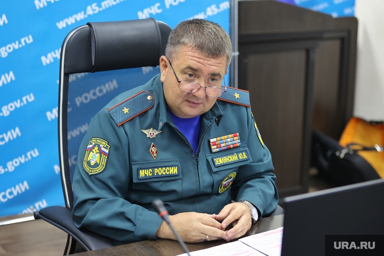 Пресс-конференция в главном управлении МЧС. Курган, мчс, землянский юрий