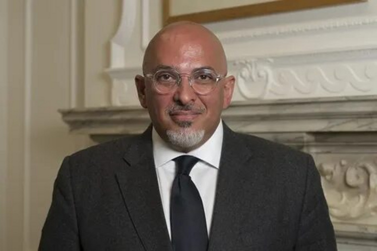 Страны G7 хотят согласовать предельную цену на российскую нефть, заявил Надим Захави