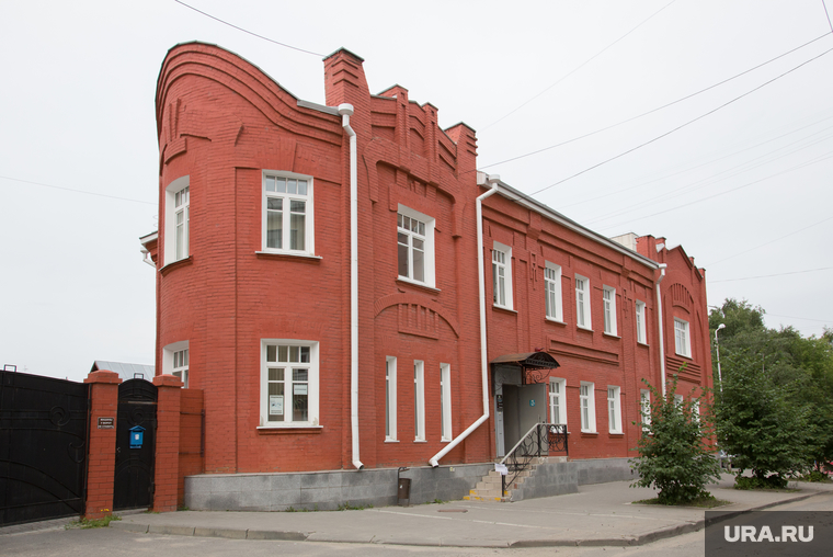 Ремонт дорог. Курган, город курган, редакция газеты новый мир