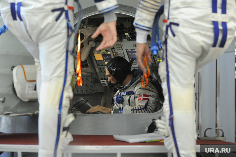 Экзамен у основного экипажа МКС-45/46/ЭП-18. Звездный городок, космонавт, космический корабль, могенсен андреас