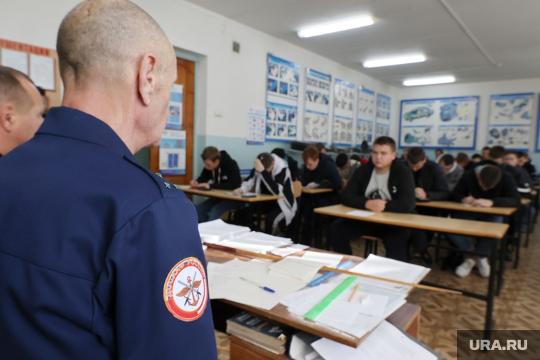 Курганские юноши пройдут подготовку по теории, изучат устройство автомобиля и обучатся практическому вождению