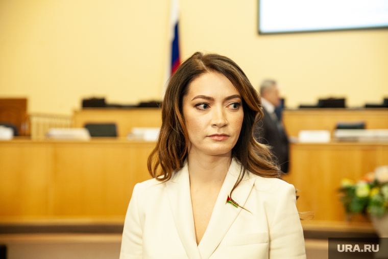 Очередное заседание тюменской областной думы. Тюмень, швецова ольга