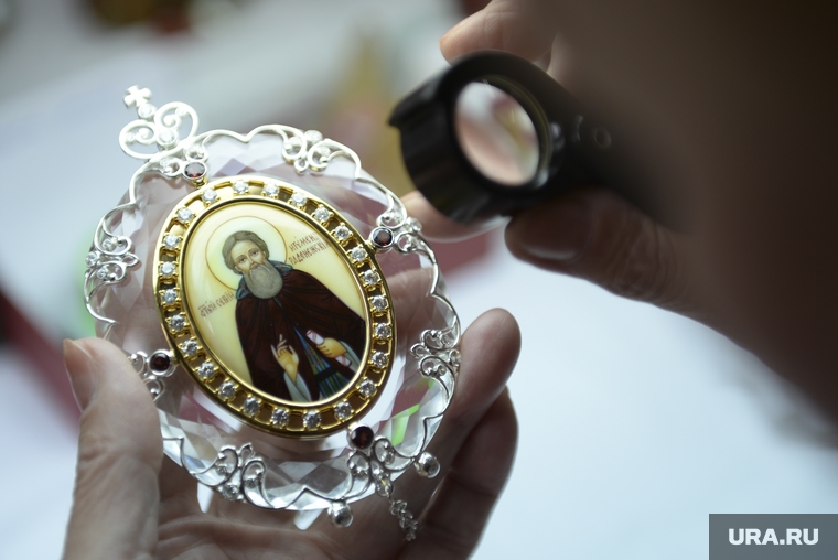 Хрустальные иконы ювелирного дома MOISEIKIN к 700-летию Сергия Радонежского. Екатеринбург, moiseikin, ювелирное производство, хрустальная икона
