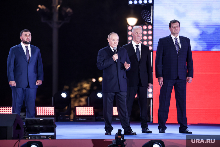 Президент России Владимир Путин на митинге на Красной площади в день присоединения ДНР, ЛНР, Запорожской и Херсонской областей к РФ. Москва, путин владимир