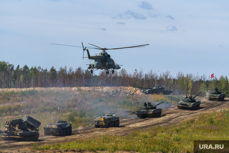 Международный военно-технический форум «Армия-2022». Екатеринбург, вертолет, милитари, армия, оружие, ми-8, милитаризация, танк, z войска, армия 2022