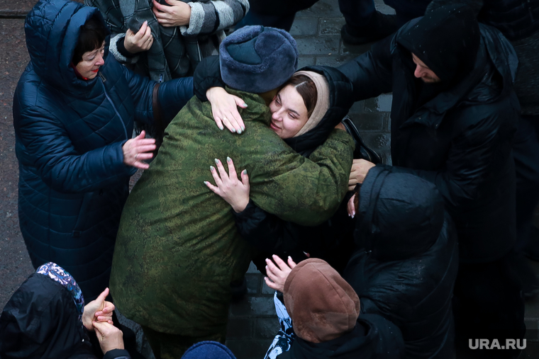 Отправка мобилизованных. Тюмень, отправка в армию, проводы в армию, мобилизация, мобилизованные, отправка мобилизованных, проводы мобилизованных
