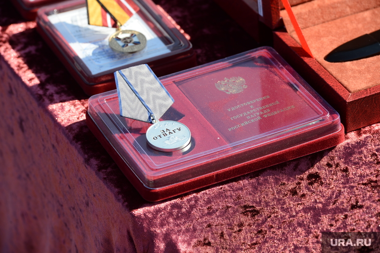 День 90-й гвардейской танковой дивизии в Чебаркуле, медаль за отвагу