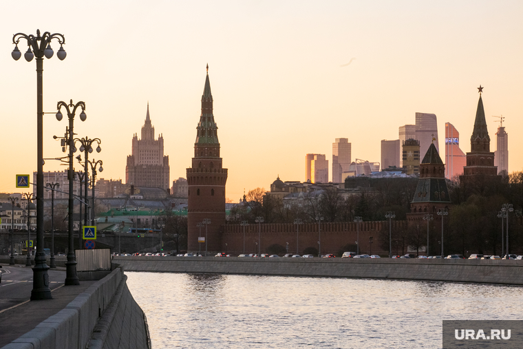 Москва, разное. Москва, кремлев сергей, кремлевская набережная, город москва, кремль, москва-река