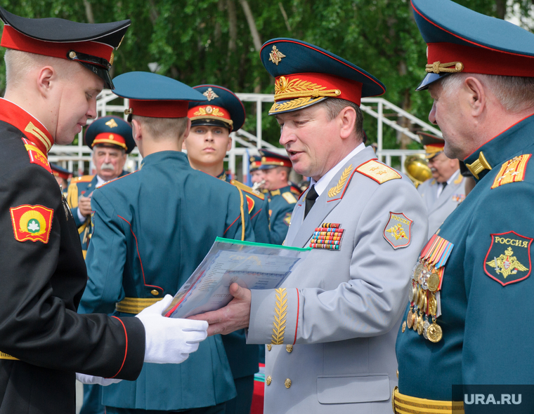 70-й выпуск в Екатеринбургском суворовском военном училище. Екатеринбург, суворовцы, выпускной, лапин александр, вручение аттестатов