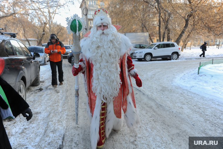 Настоящий Дед Мороз из Великого Устюга в спецшколе-интернате 12. Челябинск, дед мороз