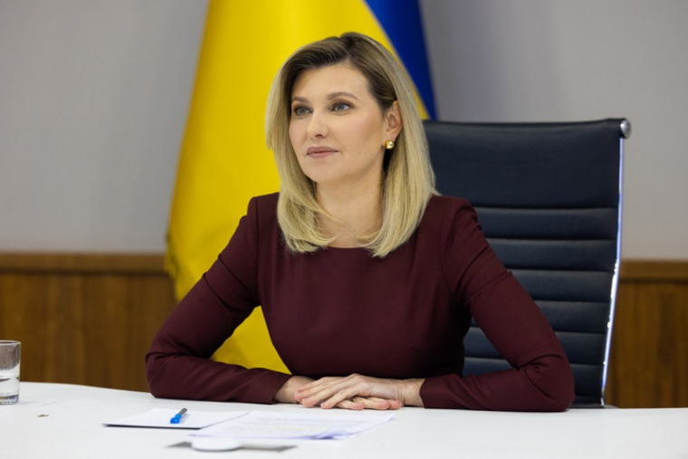 Украинцы готовы терпеть различные лишения ради будущего вступления в ЕС, заявила Зеленская