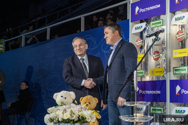 Генеральный директор Федерации фигурного катания Александр Коган и губернатор Пермского края Дмитрий Махонин