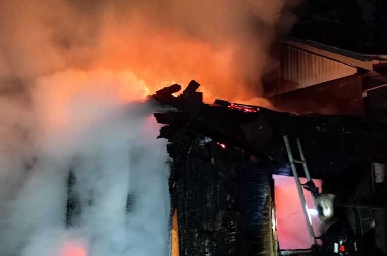 Пожар произошел в СНТ «Пенсионер» в Екатеринбург