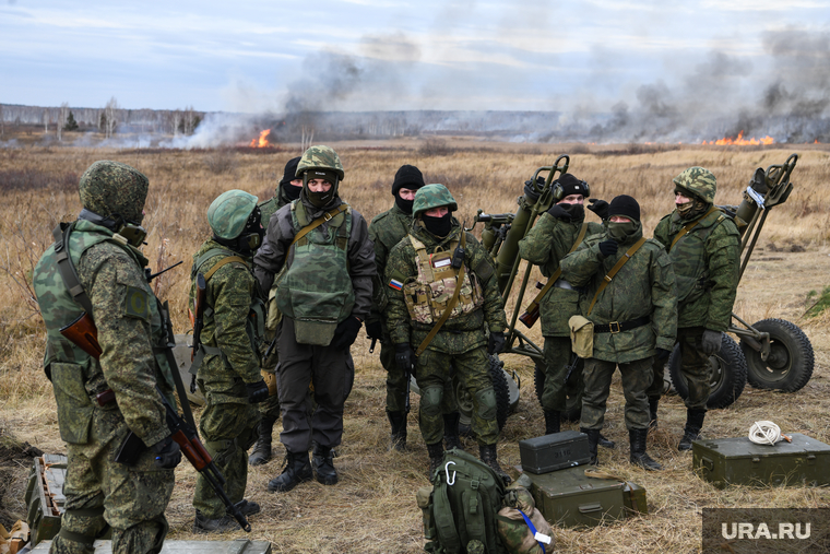 Тренировочные стрельбы мобилизованных с Центрального военного округа на полигоне Еланский. Свердловская область, армия, военные, мобилизация, мобилизованные, полигон еланский, подготовка мобилизованных