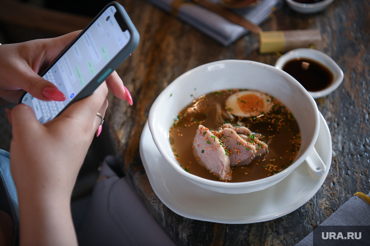 Ресторан Izakaya в ТЦ Европа. Екатеринбург, суп, японская кухня, рамен, обед
