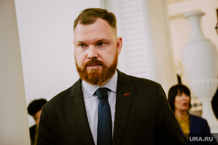 Губернаторский прием 5-ой Уральской индустриальной биеннале современного искусства в кинотеатре "Колизей". Екатеринбург, шипиловских илья
