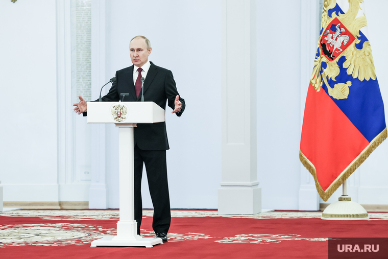 Вручение "Героя России" в Кремле. Москва
