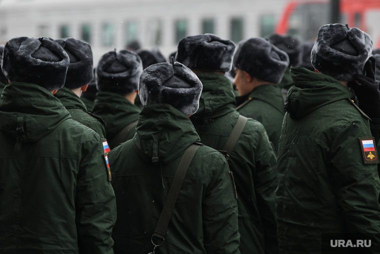 Отправка солдат срочной службы на Дальний Восток. Свердловская область, армия, солдаты, призыв, отправка в армию, воинский эшелон