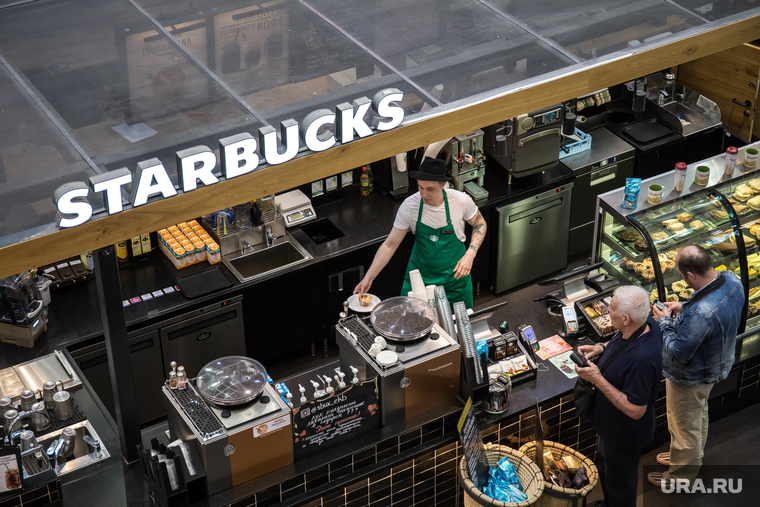 Город во время ЧМ. Екатеринбург, starbucks coffee, вид сверху