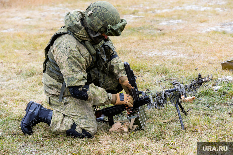 Боевое слаживание мобилизованных на Чебаркульском полигоне ЦВО. Челябинская область, учения, армия, военные, солдаты, оружие, вооружение, война, бойцы, боевые действия, полигон, сво, боевое слаживание