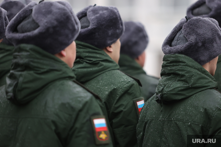 Отправка призывников. Курган , армия, солдаты, призывники, призывной пункт