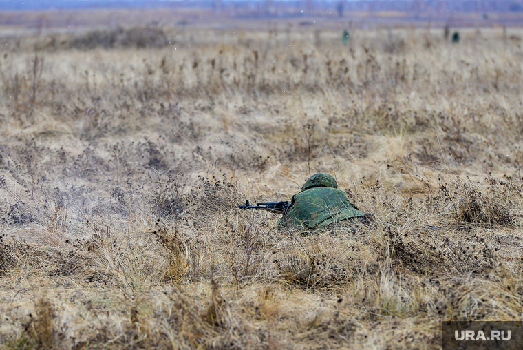 Боевое слаживание мобилизованных на Чебаркульском полигоне ЦВО. Челябинская область, учения, армия, военные, солдаты, оружие, вооружение, война, бойцы, боевые действия, полигон, сво, боевое слаживание