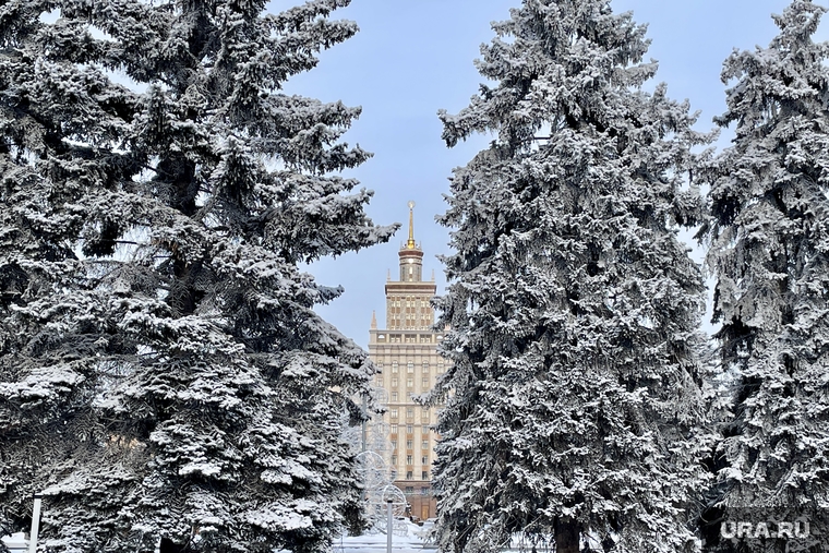 1 января. Челябинск, холод, зима, погода, юургу, деревья в снегу, виды города, мороз