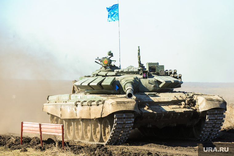 Танковый биатлон. Чебаркульский военный полигон. Челябинская область, танкисты, армия, военные, оружие, война, учения, спецоперация, танковый биатлон, т72-3б, танк, боевое слаживание