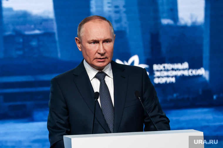 По словам Пескова, подавляющее большинство россиян полностью поддерживает Владимира Путина и цели СВО