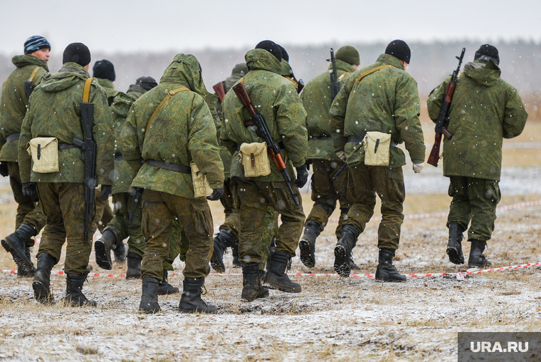 Боевое слаживание мобилизованных на Чебаркульском полигоне ЦВО. Челябинская область, учения, армия, военные, солдаты, оружие, вооружение, война, бойцы, боевые действия, полигон, сво, боевое слаживание