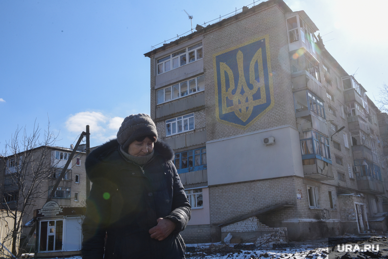 Ситуация в Волновахе после частичного освобождения. ДНР, руины, днр, герб украины, разрушения, зачистка, последствия взрыва, волноваха, трезуб