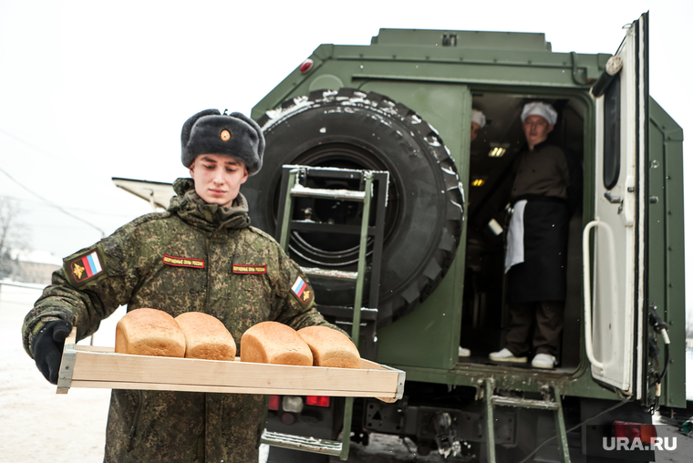 Наро-Фоминский центр подготовки армейских поваров. Москва, полевая кухня, хлеб, армия, военные, инструктаж, снабжение, пекарня, приготовление пищи, еда, повар, материально-техническое обеспечение, полевая, кунг