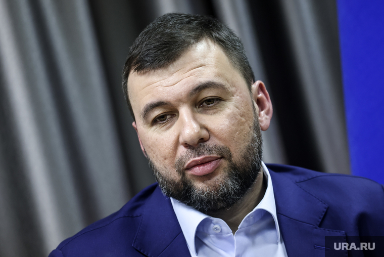 Денис Пушилин на встрече с журналистами в посольстве ДНР. Москва, пушилин денис