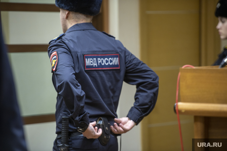 Приговор Бекмансурову Тимуру. Пермь, конвойная служба полиции, зал суда с конвоем