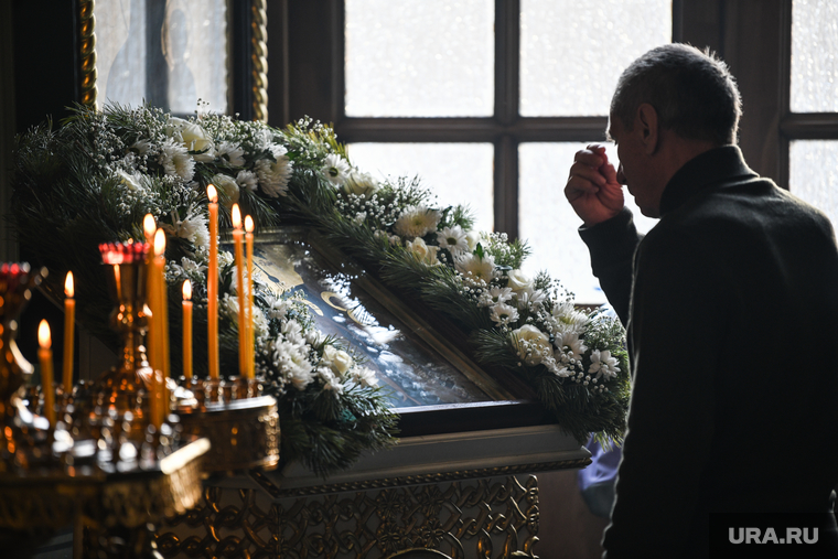 Освящение воды в Храме вознесения Господня. Екатеринбург , икона, храм, церковь, вера, молитва