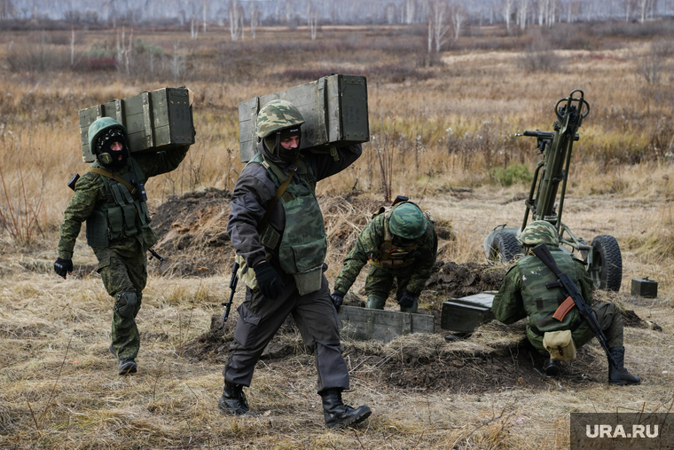 Тренировочные стрельбы мобилизованных с Центрального военного округа на полигоне Еланский. Свердловская область, армия, военные, мобилизация, мобилизованные, подготовка мобилизованных, сбойка