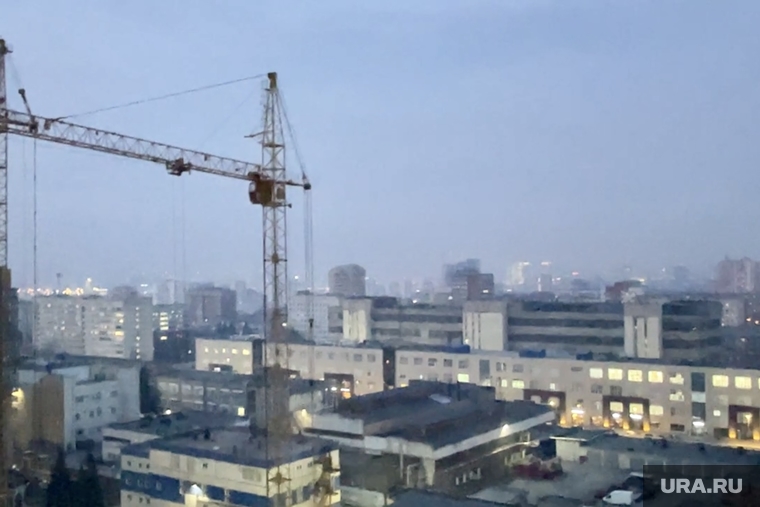 Дым и запах гари принес ветер с пожаров рядом с Челябинском