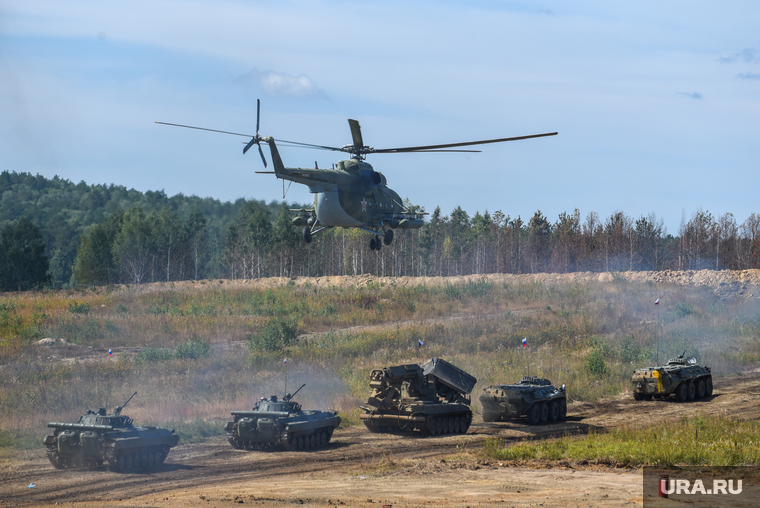 Международный военно-технический форум «Армия-2022». Екатеринбург, вертолет, милитари, армия, оружие, ми-8, милитаризация, танк, z войска, армия 2022