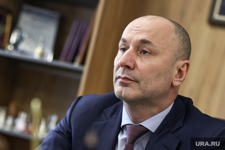 Музаев Анзор во время интервью. Москва, музаев анзор