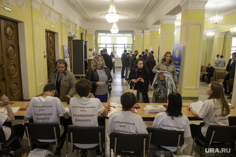 Участниками конференции стали члены волонтерских и общественных организаций, члены семей военнослужащих, ветераны боевых действий, представители органов власти и конфессий
