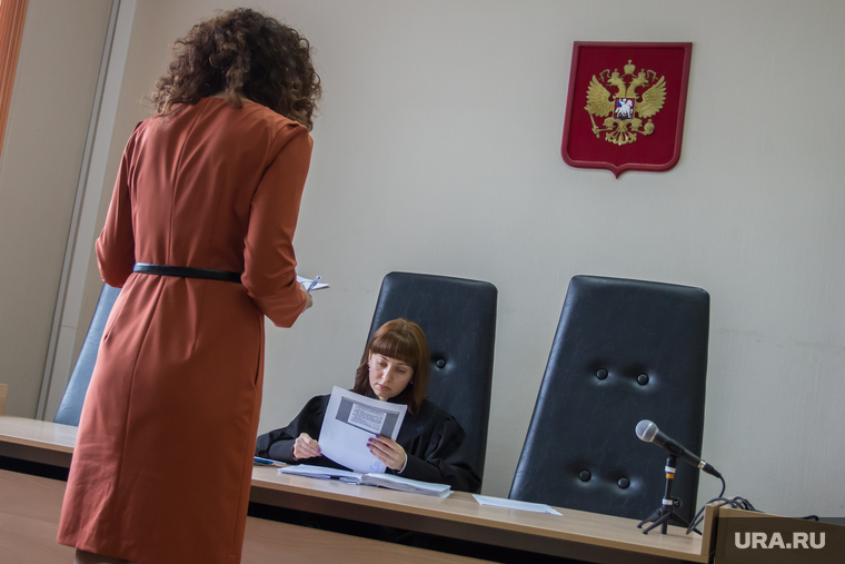 Судебное заседание по иску Бориса Шалютина к КГУ