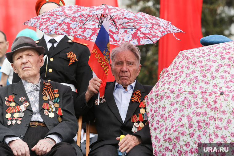Военный парад посвященный Дню Победы. Курган