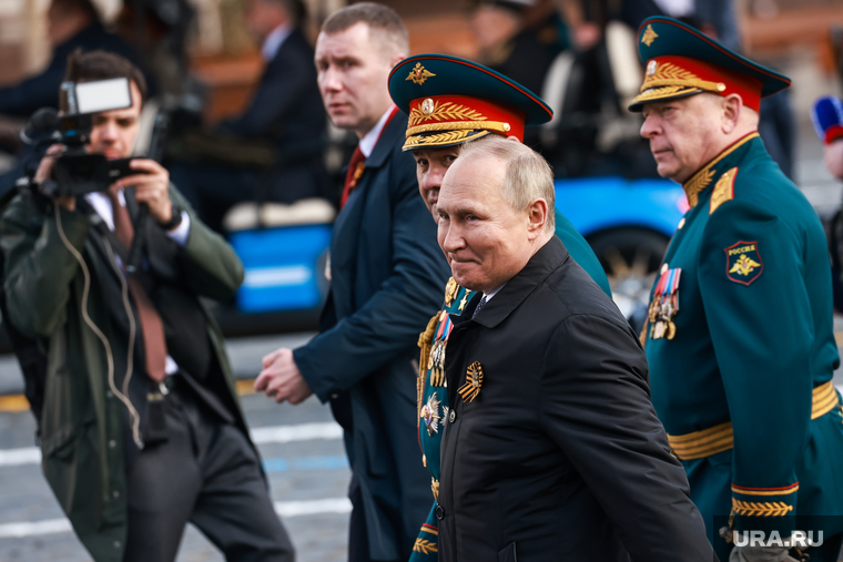 Парад Победы 9 мая на Красной площади в Москве 2022. Москва, шойгу сергей, путин владимир