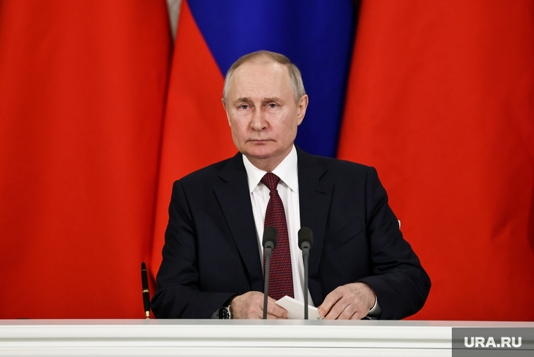 Президент России Владимир Путин и председатель КНР Си Цзинь Пин на встрече во время совместного заявления в Кремле. Москва, путин владимир, топ