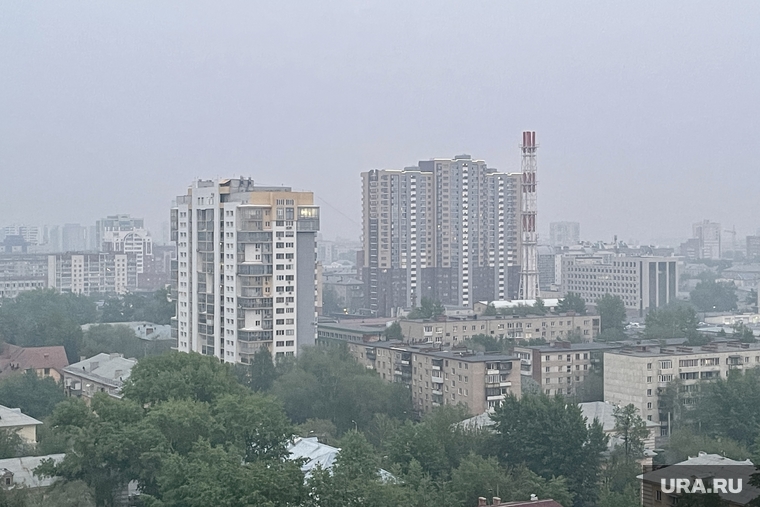 Вечерний дым. Челябинск, дым, недвижимость, воздух, смог, атмосфера, город, дом, жилье, новостройка