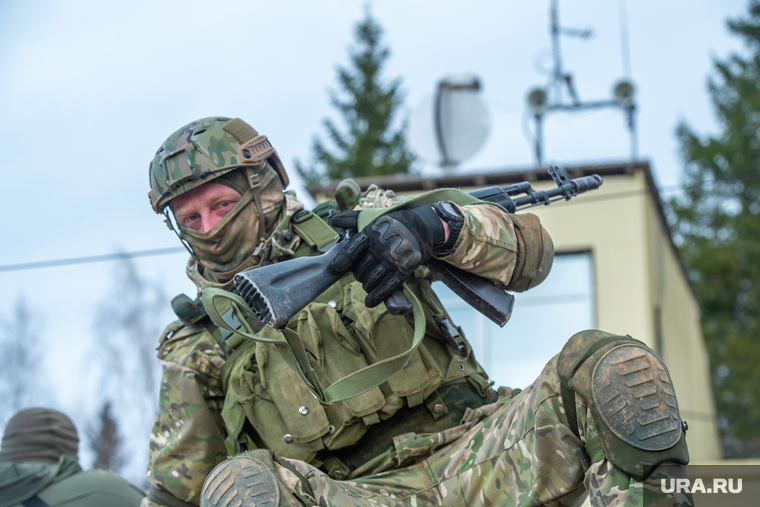 Военная подготовка к службе в зоне СВО. Центр Стрелец.Пермь, оружие, стрелки, спецназ, чвк, сво, армия россии, штурмовики