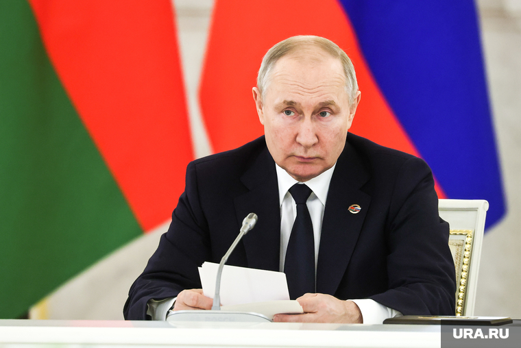 Владимир Путин и Александр Лукашенко на заседании высшего Госсовета союзного государства России и Белоруссии. Москва, путин владимир